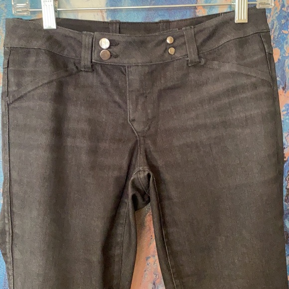 Ecru NYC Reversible Skinny Pants - Camo & Black - two pants in one! - Picture 6 of 11